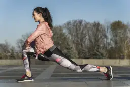 Rozciąganie a wzrost: Jak odzyskać utracone centymetry?