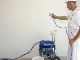 Gładź gotowa czy sypka? Wybór amatora: Wygoda czy oszczędność?