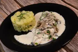 Idealny sos pieczarkowy do mięs i makaronów w 15 minut