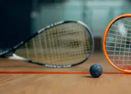 Gdzie grać w squash w Białołęce? Najlepsze korty i kluby w okolicy