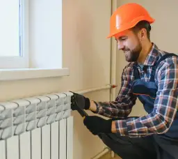 Grzejnik 400W: Ile kosztuje praca? Sprawdź rachunki!