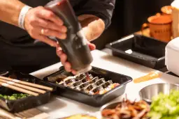 Czy można jeść sushi karmiąc piersią? Rozwiewam wątpliwości!