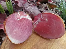 Wędzona szynka na obiad: Ponad 10 przepisów, które pokochasz!