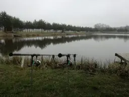 Cennik łowiska Jegiel: Przystępne ceny wędkowania i usługi dodatkowe