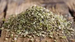 Napar z majeranku na kaszel: prosty przepis na domowe leczenie