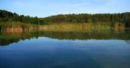 Jezioro Łańskie: Tajemnice, atrakcje i historia, które musisz poznać