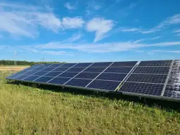 Częstochowa: Farma fotowoltaiczna? Sprawdź, czy warto inwestować!