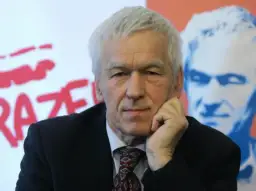 Kim był Kornel Morawiecki? Jego życie, osiągnięcia i dziedzictwo