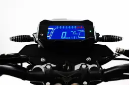 Czy karta rowerowa uprawnia do jazdy motorowerem? Sprawdź, co musisz wiedzieć