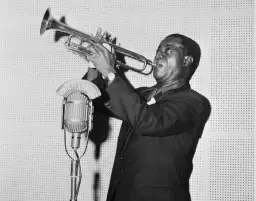 Louis Armstrong i Kolarz: Tajemnice ich współpracy i wpływ na jazz