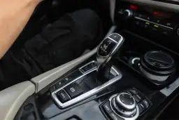 Jak zmieniać biegi w dieslu, aby uniknąć kosztownego zużycia paliwa