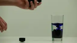 Zjawisko kontrakcji - fascynujący proces zmniejszania objętości w chemii