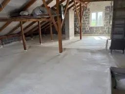 Ile kosztuje ocieplenie pianą PUR? Poznaj ceny i oszczędności