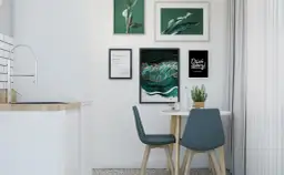 Jak zagospodarować pustą ścianę w kuchni - 10 praktycznych pomysłów