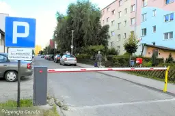 Jak otworzyć szlaban na osiedlu? Praktyczny poradnik dla każdego!