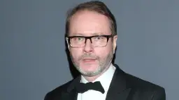 Artur Żmijewski reżyser: jego wpływ na polskie kino i teatr