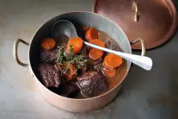 Beef bourguignon - idealny przepis na klasyczną potrawę francuską