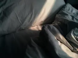 Co oznacza sen o biciu? Odkryj ukryte emocje i konflikty