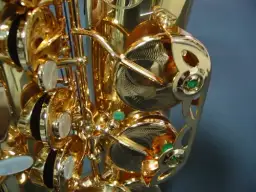 Saksofon jako instrument: dlaczego to dęty instrument muzyczny?