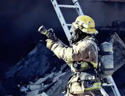 Jak często aktualizować instrukcję bezpieczeństwa pożarowego?