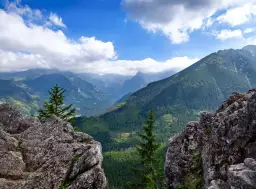 Jakie szlaki warto zwiedzić w Zakopanem? Odkryj najlepsze trasy!