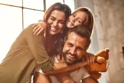 Mądre słowa o rodzinie: Inspirujące cytaty i refleksje na temat domu