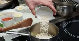 Jak ugotować ryż do paelli, aby uniknąć najczęstszych błędów