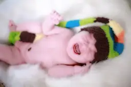 Zaburzenia sensoryczne u niemowląt objawy – jak je rozpoznać i zrozumieć