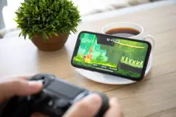 Jak grać w gry z PS4 bez konsoli? Nieoczekiwane sposoby na gaming