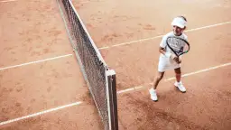Tenis dla dzieci od jakiego wieku? Odkryj idealny moment na start