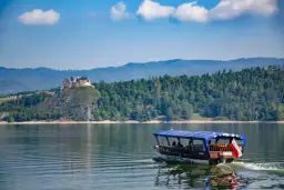 Czorsztyn – perła Podhala z widokiem na Tatry