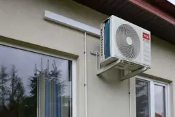 Jaki klimatyzator do ogrzewania domu? Oto, co musisz wiedzieć