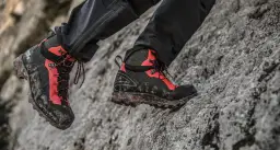 Jakie buty trekkingowe kupić, by uniknąć bólu i dyskomfortu?