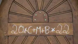 Jak napisać na drzwiach Trzech Króli, aby tradycja była pełna znaczenia