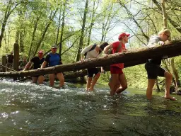 Jar Raduni Szlak: Fascynująca Trasa dla Miłośników Przyrody