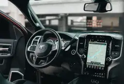 Samochody z USA - spełnij marzenia o aucie zza oceanu