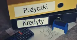 Kredyt czy pożyczka - poznaj kluczowe różnice i uniknij kosztów