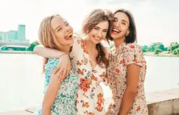 Co oznacza sen o dawno niewidzianej koleżance - znaczenie i interpretacje