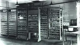 Kiedy powstał pierwszy komputer? Historia i znaczenie rewolucyjnego wynalazku