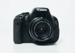 Jak szybko i bez problemów zgrać zdjęcia z aparatu Canon na komputer – poradnik krok po kroku