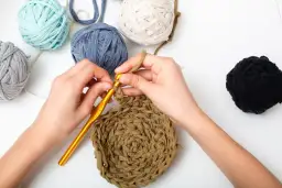 Jak zrobić podkładkę na stół ze sznurka – prosty poradnik krok po kroku