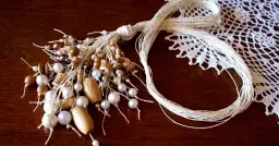 Jak zrobić naszyjnik z lnu: 5 prostych kroków dla początkujących