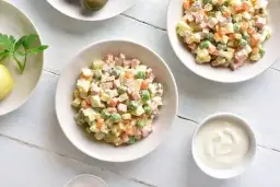 Czy można mrozić sałatki z majonezem? Uniknij nieprzyjemnych skutków