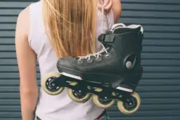 Rolki czy bieganie: Która forma aktywności jest lepsza dla Ciebie?