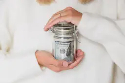 Ile wynosi odpis na fundusz socjalny? Sprawdź, jak obliczyć kwoty