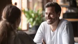 Jak być atrakcyjnym dla kobiet: 8 sprawdzonych sposobów na sukces