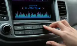 Radio samochodowe, które uczyni każdą podróż przyjemnością!