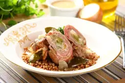 Zrazy z wołowiny – prosty przepis na pyszne danie na obiad