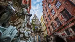 Zwiedzanie w Gdańsku: Najlepsze Atrakcje i Miejsca do Zobaczenia