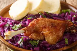 Smaczne sekrety Czech: Najpyszniejsze dania tradycyjnej kuchni czeskiej